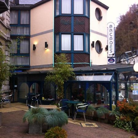 Hotel Les Arcades La-Roche-en-Ardenne Exterior foto